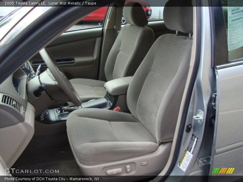 Lunar Mist Metallic / Taupe 2005 Toyota Camry LE