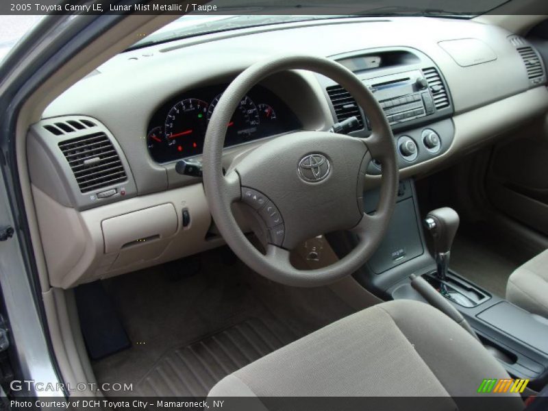 Lunar Mist Metallic / Taupe 2005 Toyota Camry LE