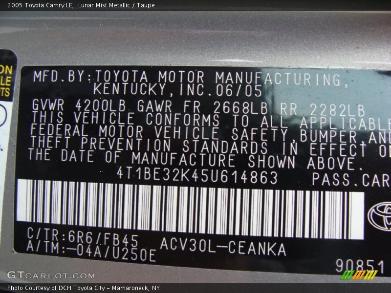 Lunar Mist Metallic / Taupe 2005 Toyota Camry LE