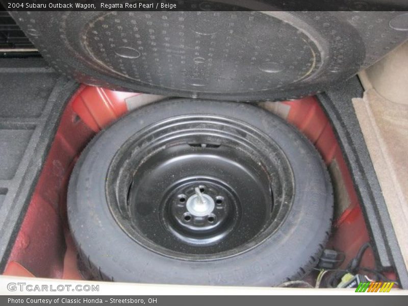 Regatta Red Pearl / Beige 2004 Subaru Outback Wagon