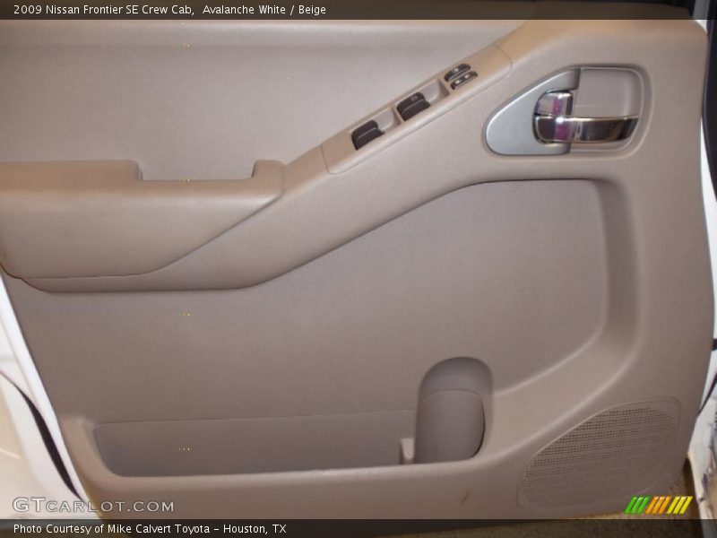 Avalanche White / Beige 2009 Nissan Frontier SE Crew Cab