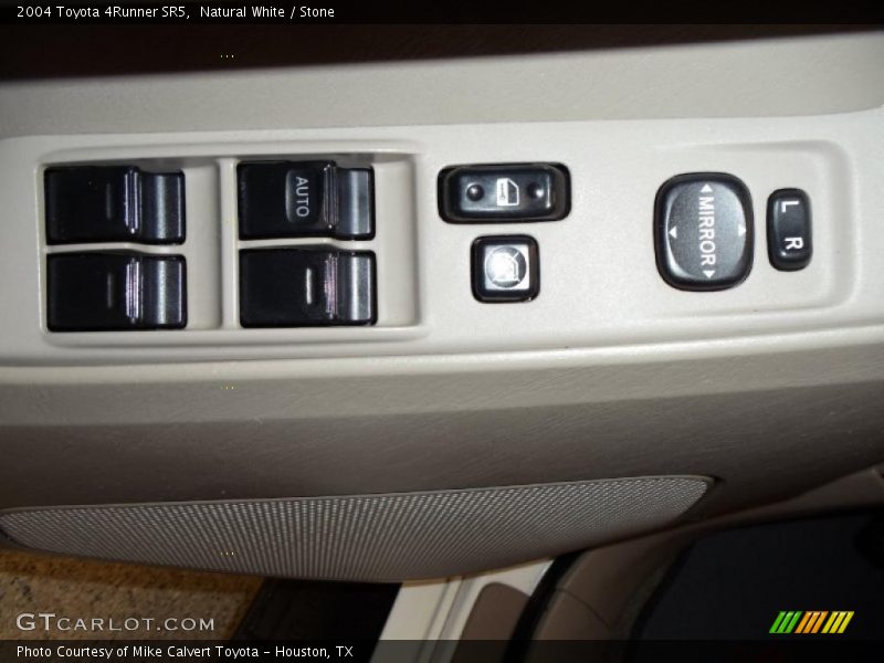 Natural White / Stone 2004 Toyota 4Runner SR5