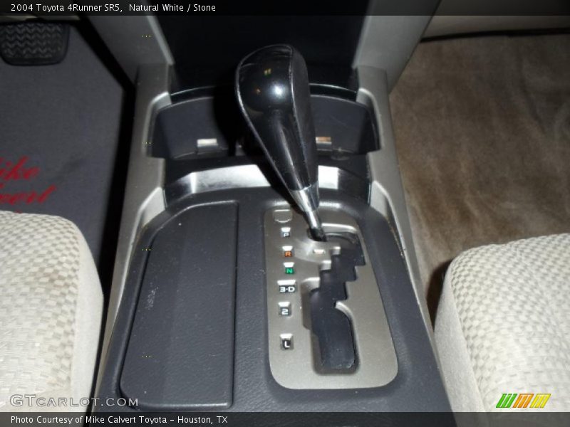 Natural White / Stone 2004 Toyota 4Runner SR5