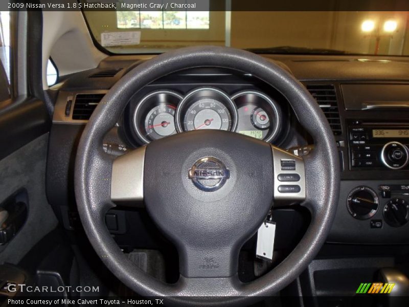 Magnetic Gray / Charcoal 2009 Nissan Versa 1.8 S Hatchback