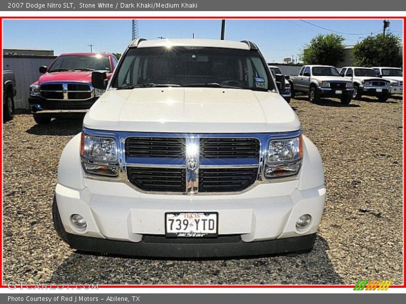 Stone White / Dark Khaki/Medium Khaki 2007 Dodge Nitro SLT