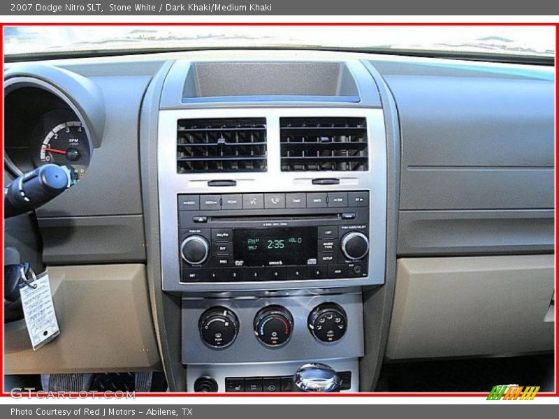 Stone White / Dark Khaki/Medium Khaki 2007 Dodge Nitro SLT