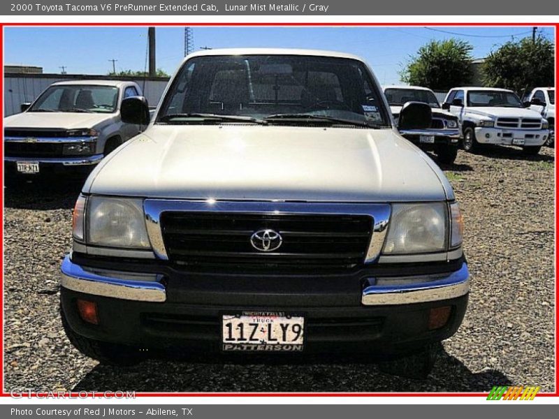Lunar Mist Metallic / Gray 2000 Toyota Tacoma V6 PreRunner Extended Cab