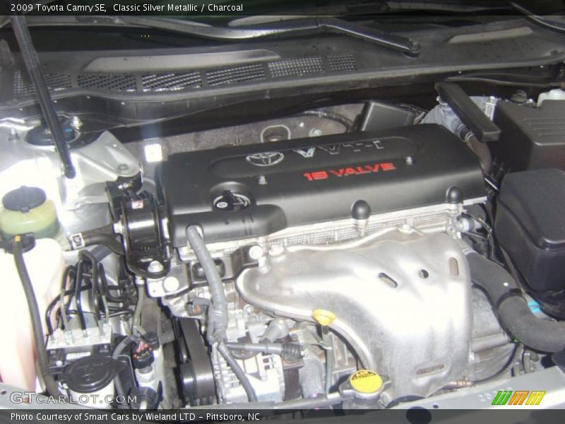 Classic Silver Metallic / Charcoal 2009 Toyota Camry SE
