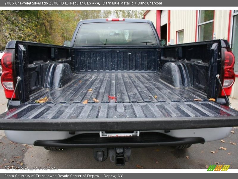 Dark Blue Metallic / Dark Charcoal 2006 Chevrolet Silverado 2500HD LS Regular Cab 4x4