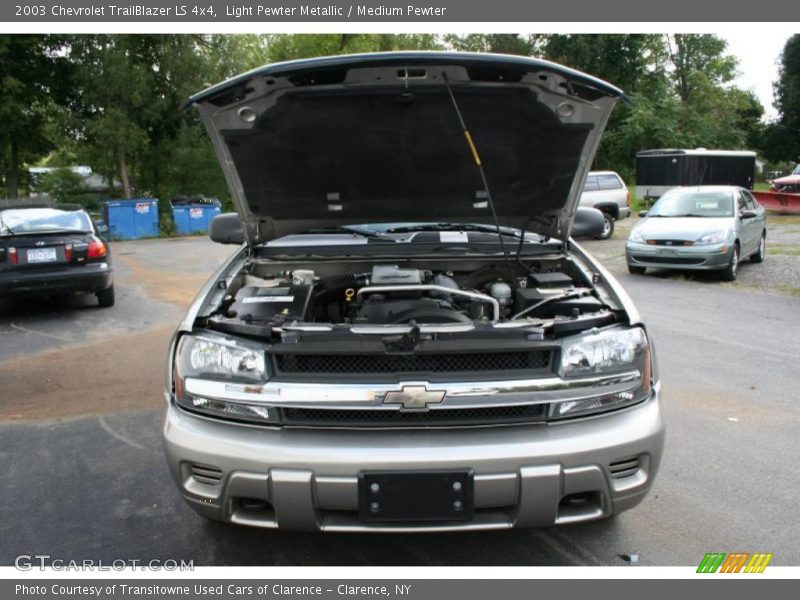 Light Pewter Metallic / Medium Pewter 2003 Chevrolet TrailBlazer LS 4x4