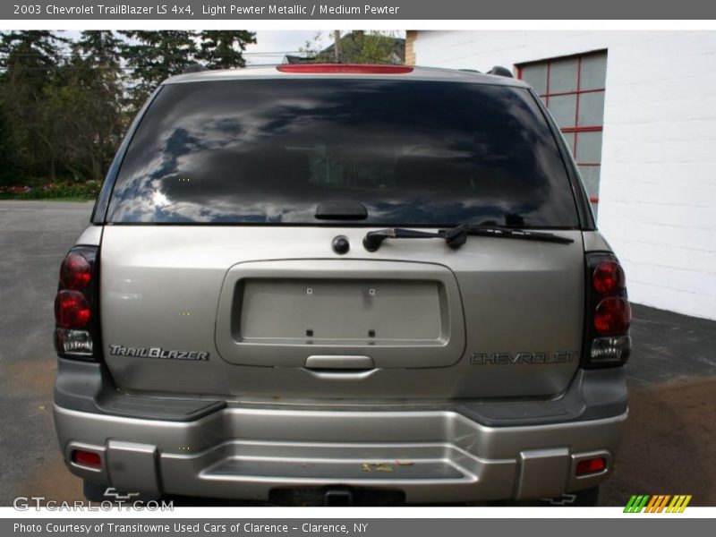 Light Pewter Metallic / Medium Pewter 2003 Chevrolet TrailBlazer LS 4x4