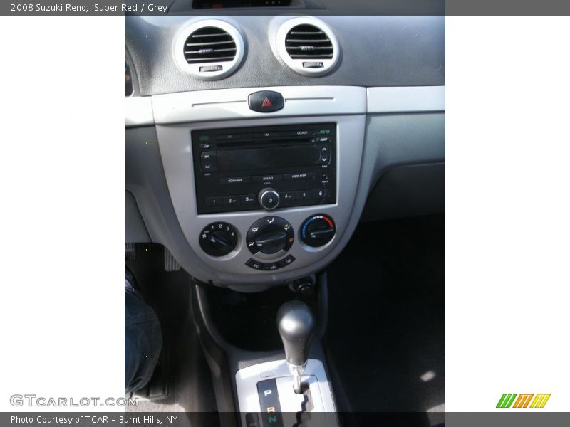 Super Red / Grey 2008 Suzuki Reno