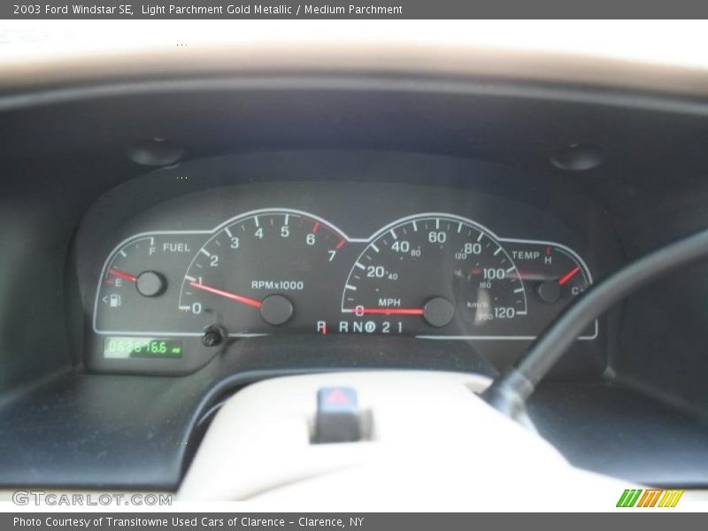 Light Parchment Gold Metallic / Medium Parchment 2003 Ford Windstar SE