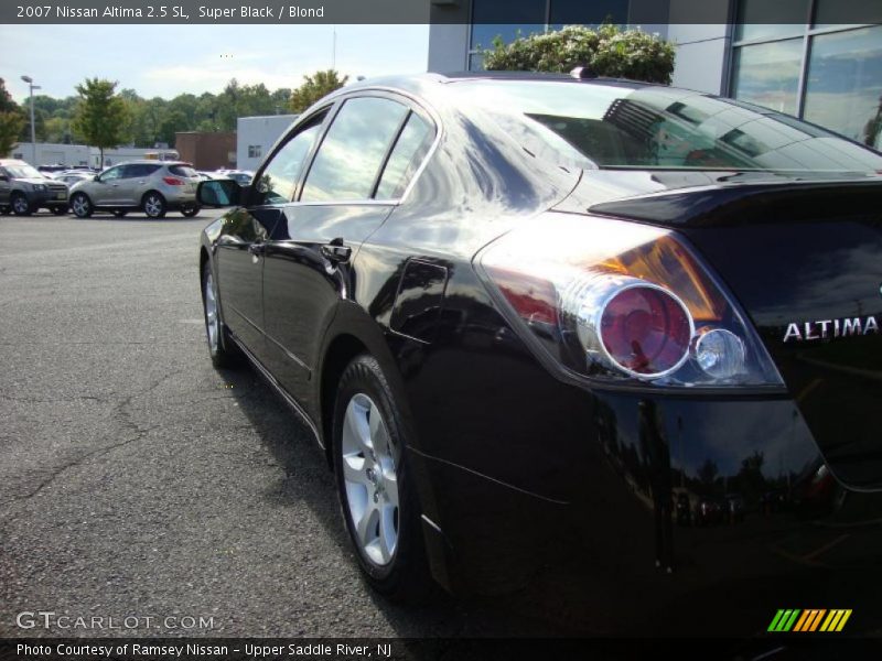 Super Black / Blond 2007 Nissan Altima 2.5 SL