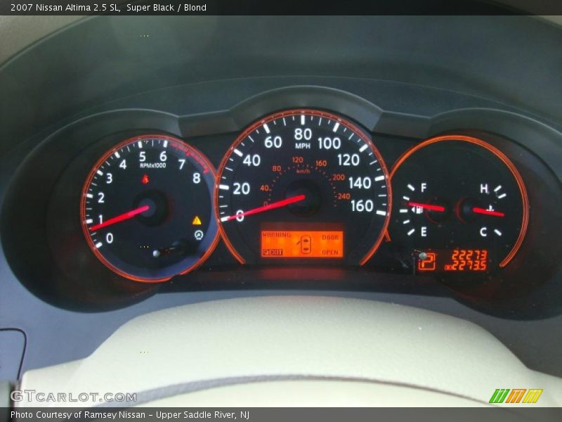 Super Black / Blond 2007 Nissan Altima 2.5 SL