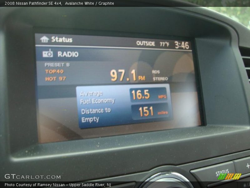 Avalanche White / Graphite 2008 Nissan Pathfinder SE 4x4