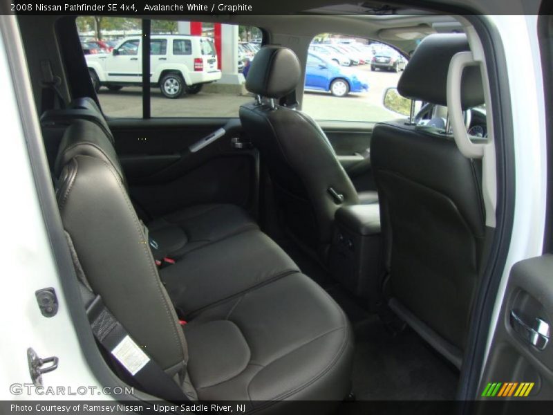 Avalanche White / Graphite 2008 Nissan Pathfinder SE 4x4