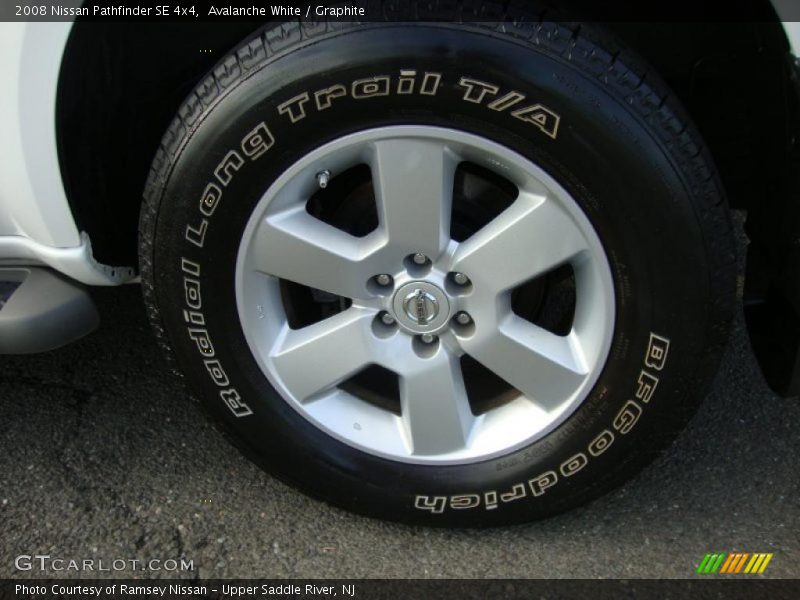 Avalanche White / Graphite 2008 Nissan Pathfinder SE 4x4