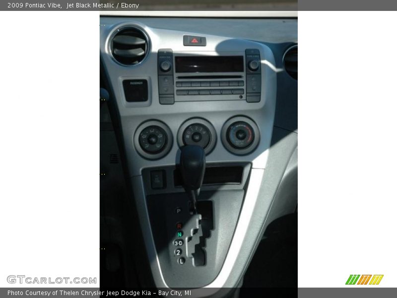 Jet Black Metallic / Ebony 2009 Pontiac Vibe