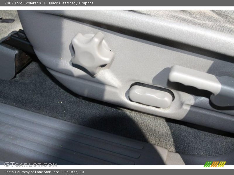Black Clearcoat / Graphite 2002 Ford Explorer XLT