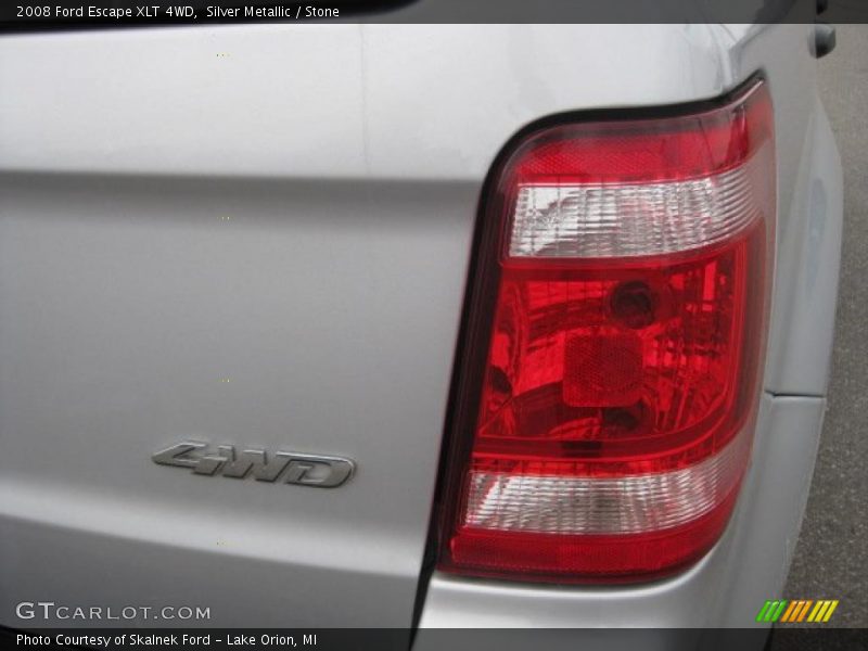 Silver Metallic / Stone 2008 Ford Escape XLT 4WD