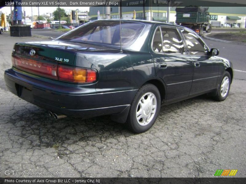 Dark Emerald Pearl / Beige 1994 Toyota Camry XLE V6 Sedan