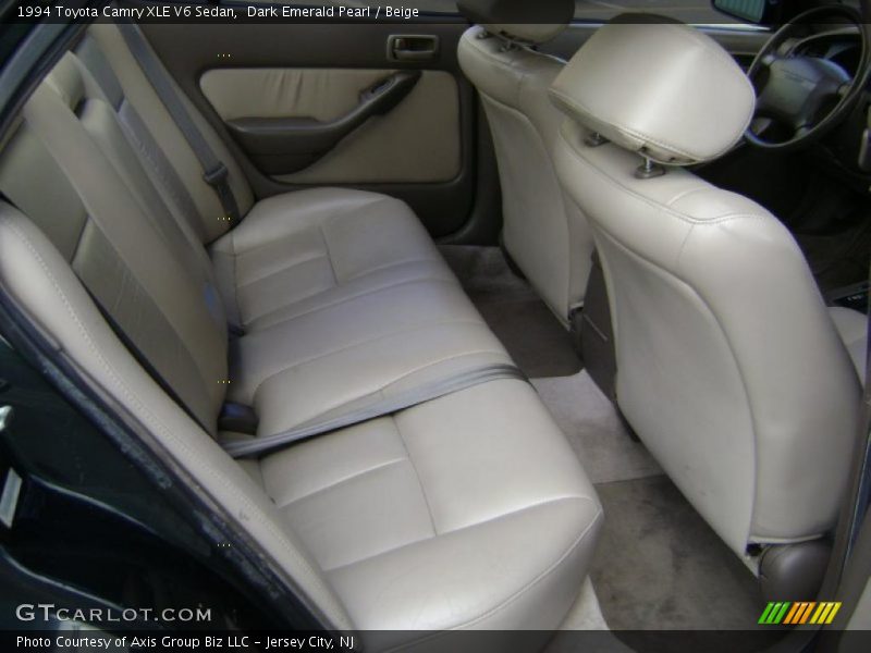 Dark Emerald Pearl / Beige 1994 Toyota Camry XLE V6 Sedan