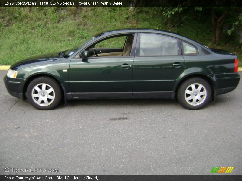 Royal Green Pearl / Beige 1999 Volkswagen Passat GLS V6 Sedan