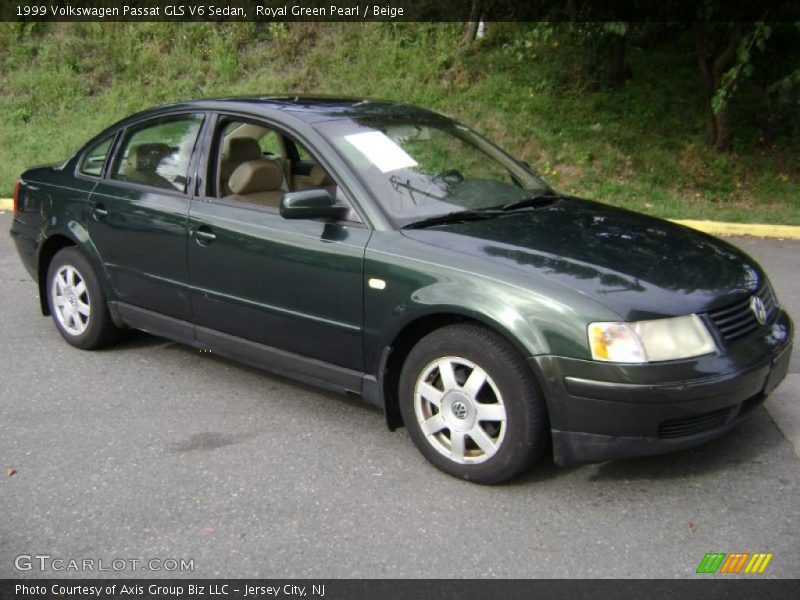 Royal Green Pearl / Beige 1999 Volkswagen Passat GLS V6 Sedan