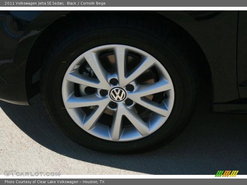 Black / Cornsilk Beige 2011 Volkswagen Jetta SE Sedan