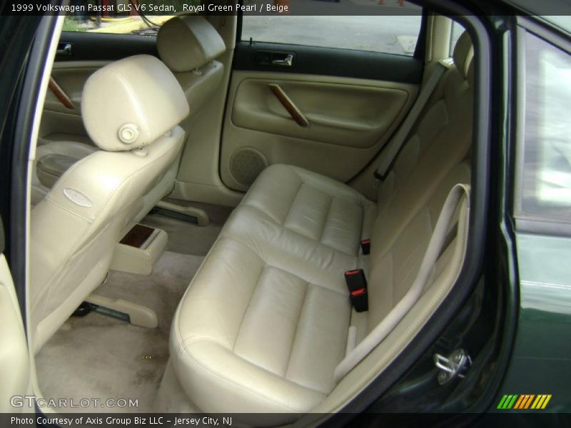 Royal Green Pearl / Beige 1999 Volkswagen Passat GLS V6 Sedan
