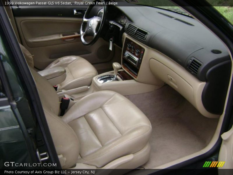 Royal Green Pearl / Beige 1999 Volkswagen Passat GLS V6 Sedan