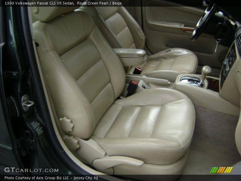 Royal Green Pearl / Beige 1999 Volkswagen Passat GLS V6 Sedan