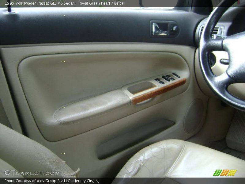 Royal Green Pearl / Beige 1999 Volkswagen Passat GLS V6 Sedan