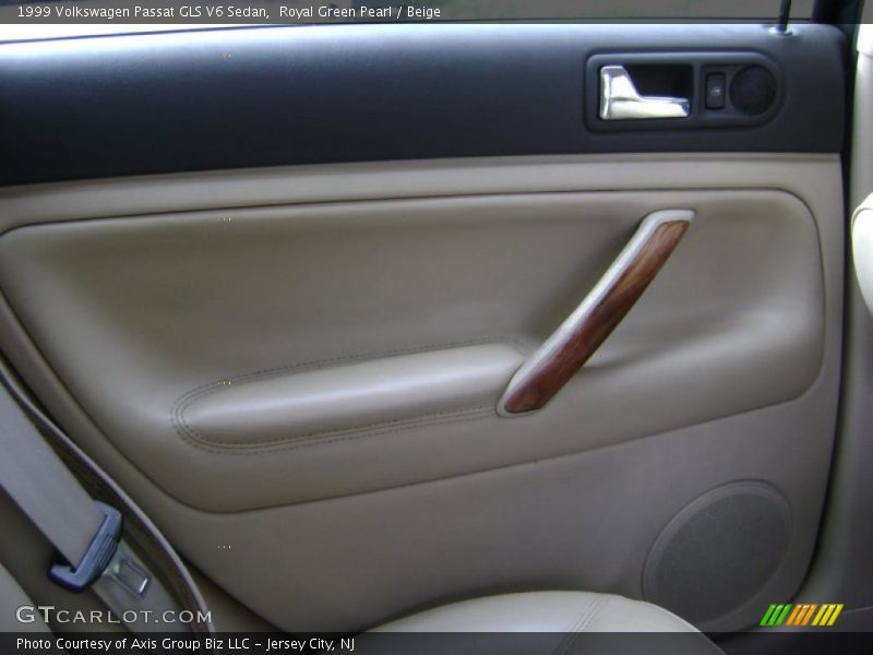Royal Green Pearl / Beige 1999 Volkswagen Passat GLS V6 Sedan