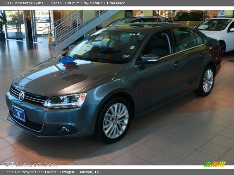 Platinum Gray Metallic / Titan Black 2011 Volkswagen Jetta SEL Sedan