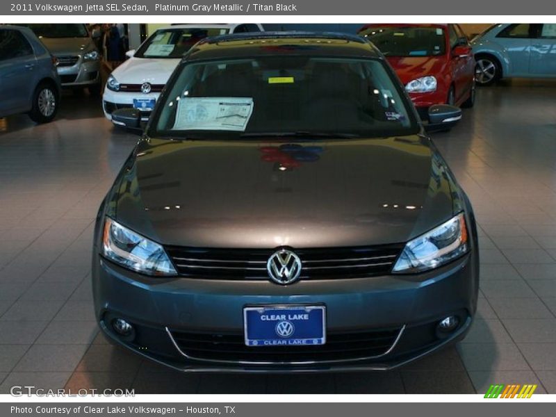 Platinum Gray Metallic / Titan Black 2011 Volkswagen Jetta SEL Sedan