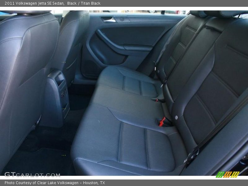 Black / Titan Black 2011 Volkswagen Jetta SE Sedan