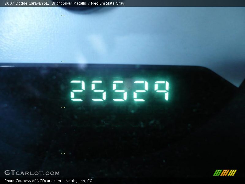 Bright Silver Metallic / Medium Slate Gray 2007 Dodge Caravan SE