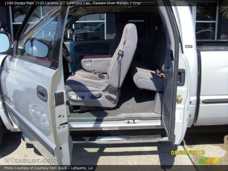 Radiant Silver Metallic / Gray 1998 Dodge Ram 1500 Laramie SLT Extended Cab