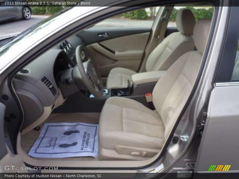 Saharan Stone / Blond 2011 Nissan Altima 2.5 S