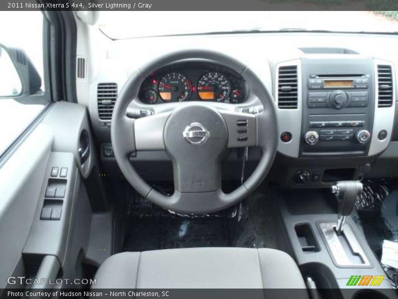 Silver Lightning / Gray 2011 Nissan Xterra S 4x4