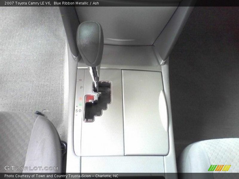 Blue Ribbon Metallic / Ash 2007 Toyota Camry LE V6