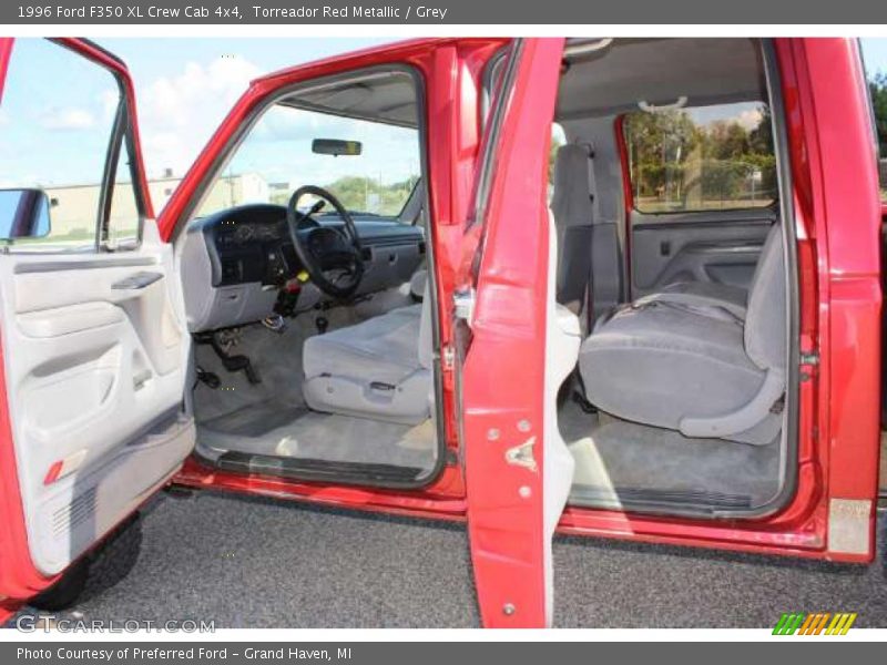 Torreador Red Metallic / Grey 1996 Ford F350 XL Crew Cab 4x4