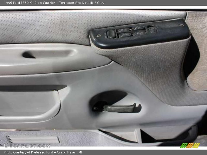 Torreador Red Metallic / Grey 1996 Ford F350 XL Crew Cab 4x4