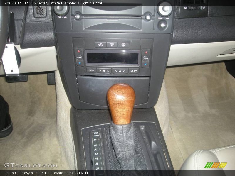 White Diamond / Light Neutral 2003 Cadillac CTS Sedan