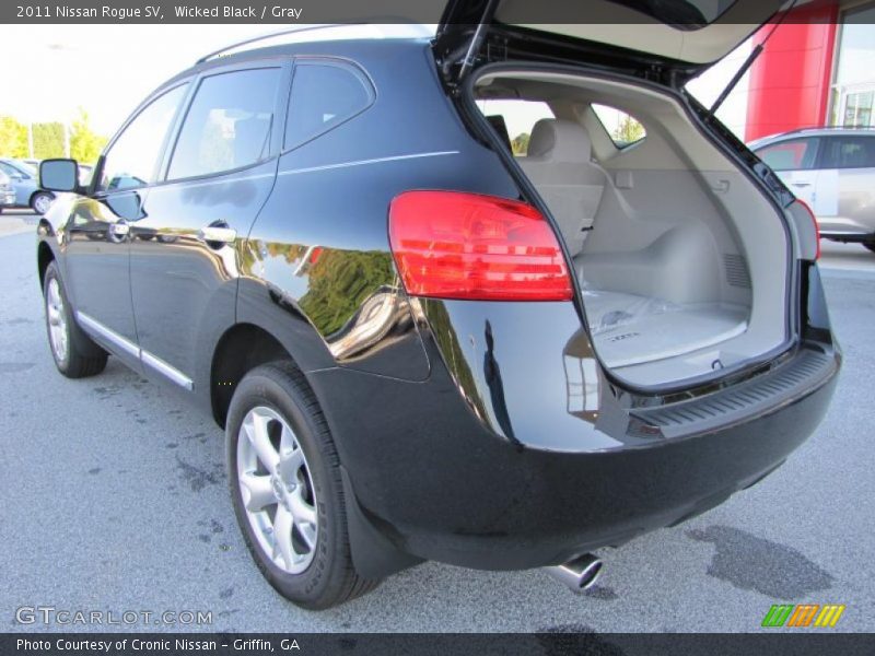 Wicked Black / Gray 2011 Nissan Rogue SV