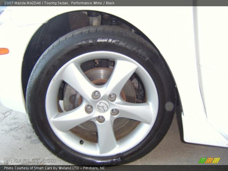 Performance White / Black 2007 Mazda MAZDA6 i Touring Sedan