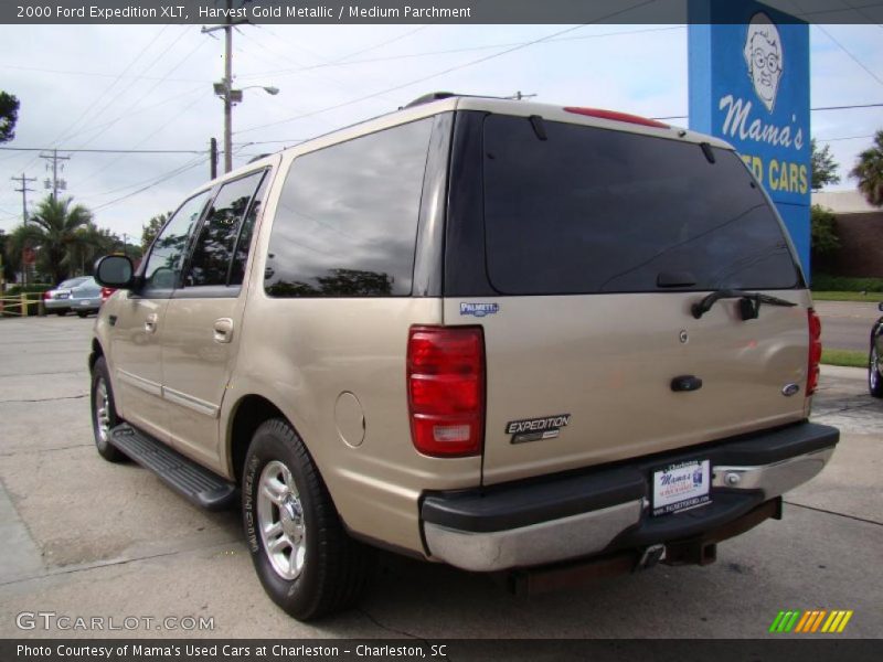 Harvest Gold Metallic / Medium Parchment 2000 Ford Expedition XLT
