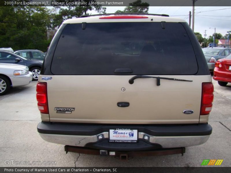 Harvest Gold Metallic / Medium Parchment 2000 Ford Expedition XLT